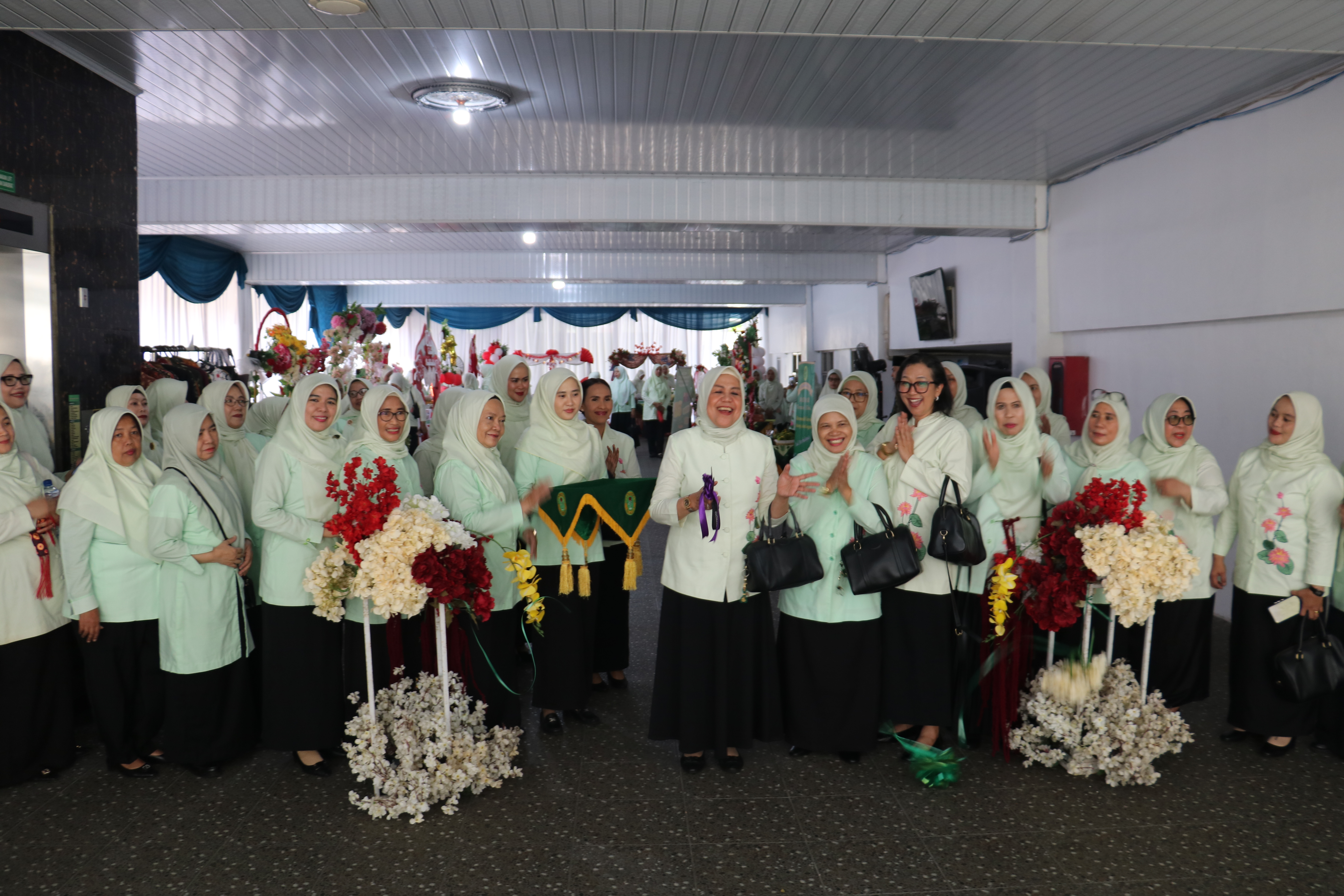 Bazar Produk Lokal Dharmayukti Karini