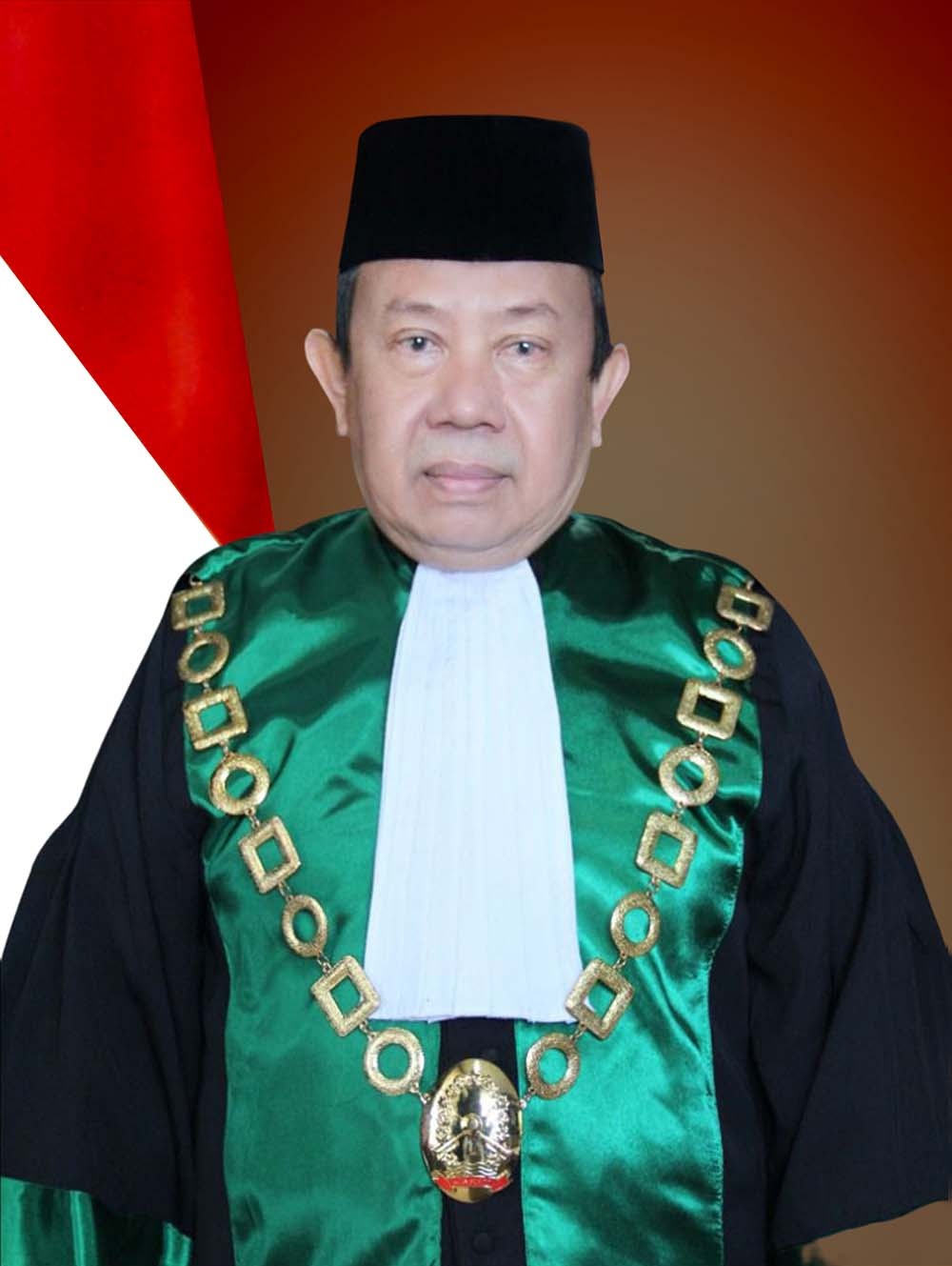 Ketua_Zulkifli_Yus_Toga_2.jpg